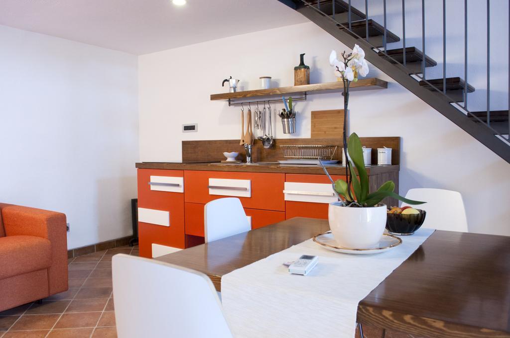 Residence Zelzar Vietri Rum bild